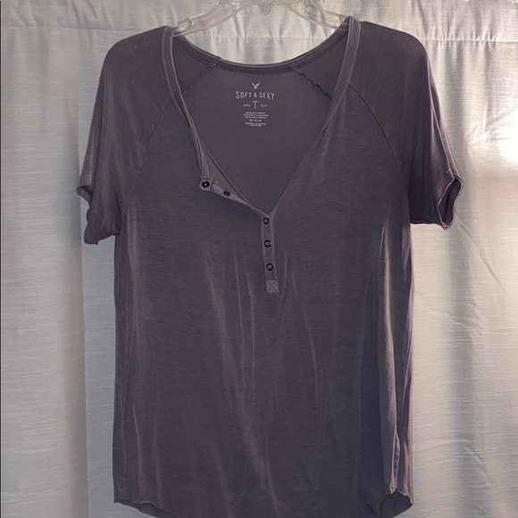 American Eagle Outfitters Tops - American eagle short sleeve medium